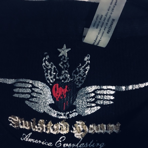 Twisted Heart - Picture 5 of 7